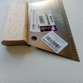 S/411 Spatola Dentata 18 cm – Uso Colla e Impugnature in Legno