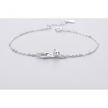 Plata 925 “Gato Rebelde” – Accesorio Femenino