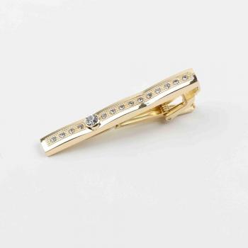 Broche de corbata dorado