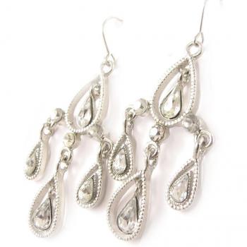 Lily's Elegant White 'Ritmo Latino' Earrings