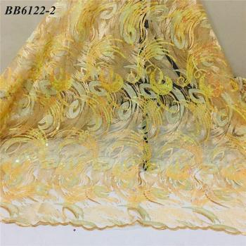 Robe de mariée en gaze française blanche, broderie à paillettes, 5 yards