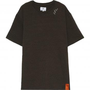 T-Shirt con logo sulla spalla Sixth June