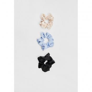 Tre Elastici per Capelli Stradivarius – Celeste OS