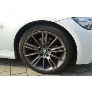Rueda de aleación BMW 8jx18 M star-spoke 193 gris ferrico