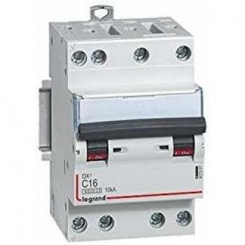 Legrand 407896 Disjoncteur DX³ 6000 10kA 4P 400V~ 10A Courbe C