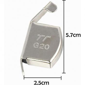 Outil de broderie avec pied presseur aimanté