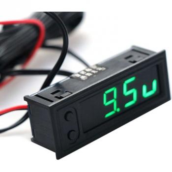 Multifunktionsuhr für Fahrzeuge mit Temperatur