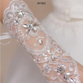 Glamour mariage – gants sans doigts ivoire, broderie diamantée synthétique, design chic
