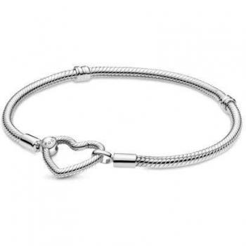 Pulsera Pandora Moments Cadena de Serpiente con Cierre de Corazón