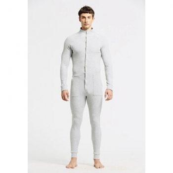 Costume élégant ouvert à manches longues