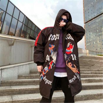 Parka larga con diseño de grafiti para hombre