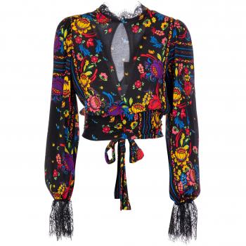Blusa curta estilo foulard estampado