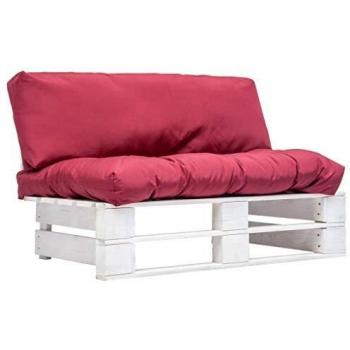 Canapé de jardin en palette avec coussins rouges