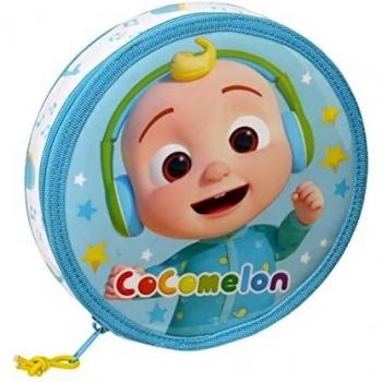 SAFTA | COCOMELON PLUMIER REDONDO 18 PCS. | Estuche Organizador Redondo con cremallera y 18 piezas: 6 colorines grandes, goma, lápiz de grafito, sacapuntas pequeño y grande. Incluye 8 rotuladores de colores grandes. ¡Estuche Redondo para tus pequeños!