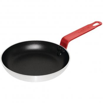 Vogue Aluminum Frying Pan with Non-Stick Surface and Red Handle, 200x35mm, Teflon Xtra Coated